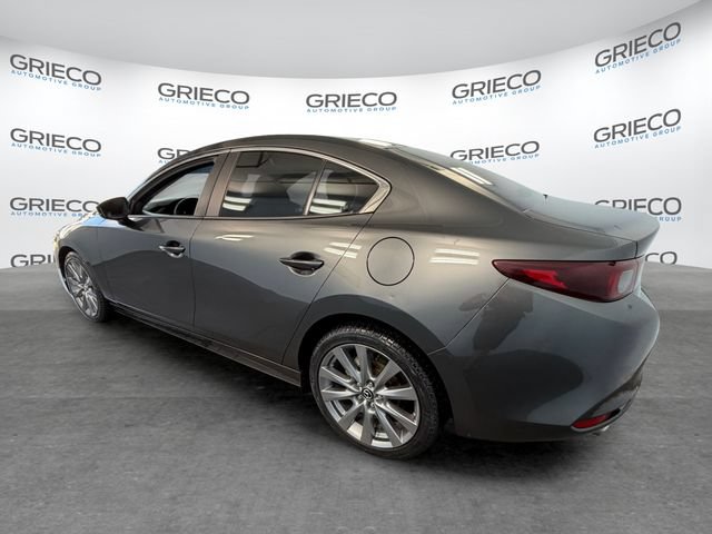 Used 2023 MAZDA MAZDA3 s FWD image 9