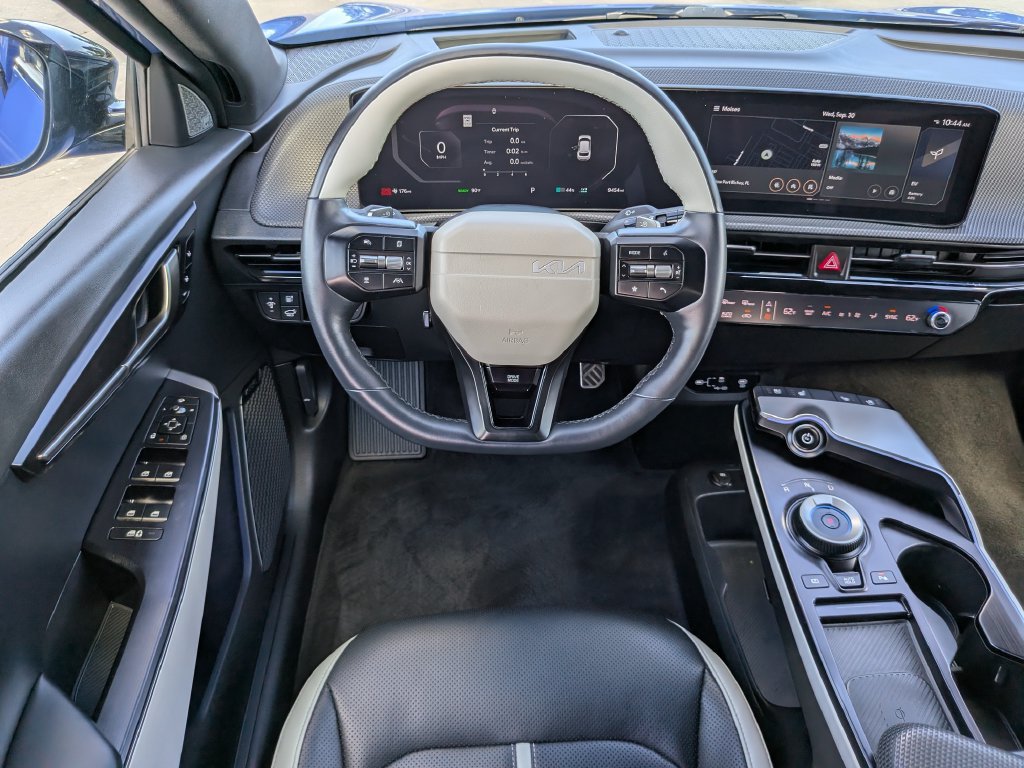 Certified 2025 Kia EV6 GT-Line RWD image 17