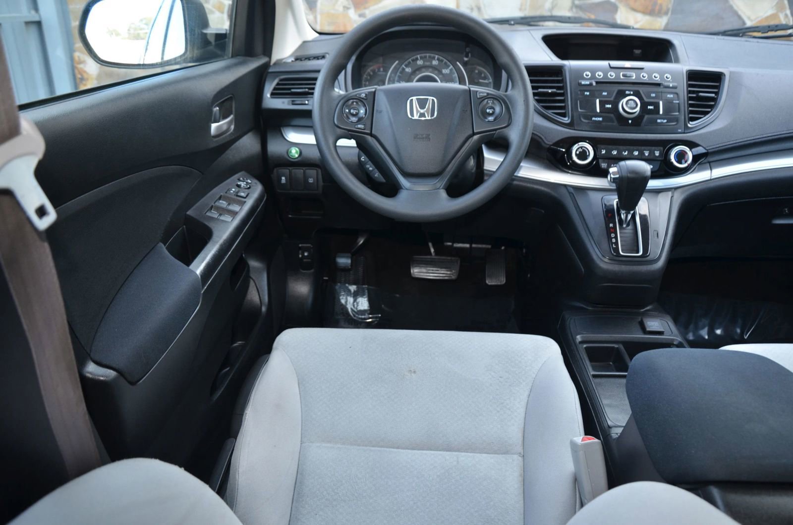 Used 2015 Honda CR-V LX image 8