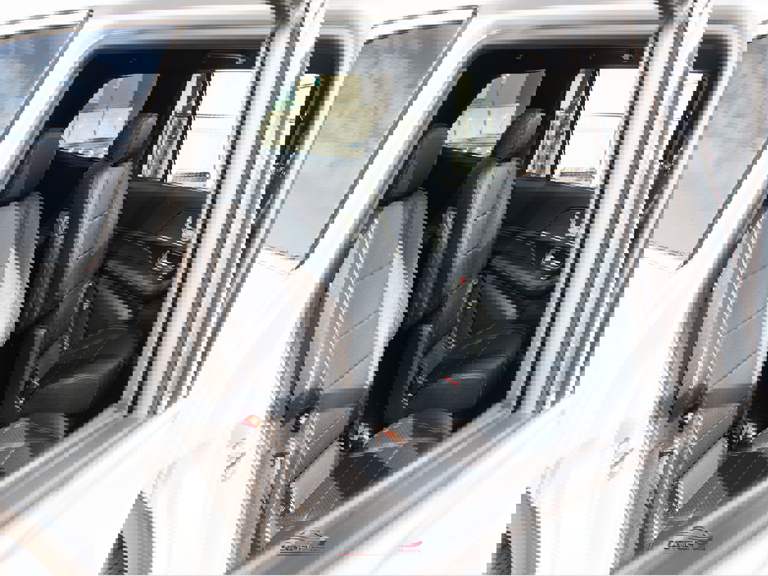 Used 2021 Mercedes-Benz GLS 450 4MATIC image 18