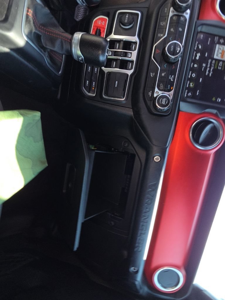 Certified 2021 Jeep Wrangler Unlimited Rubicon AWD/4WD image 18