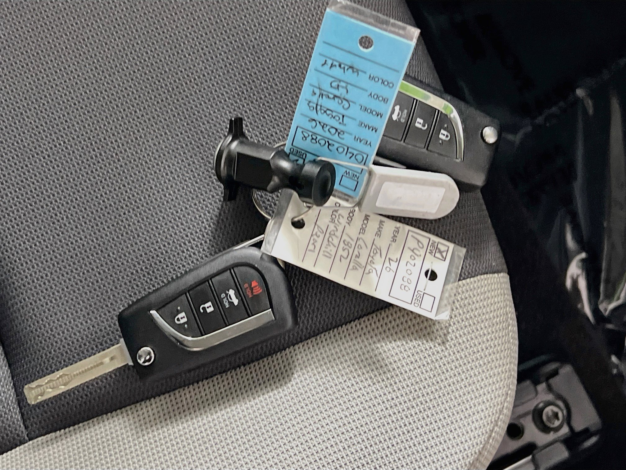 Used 2026 Toyota Corolla LE FWD image 36