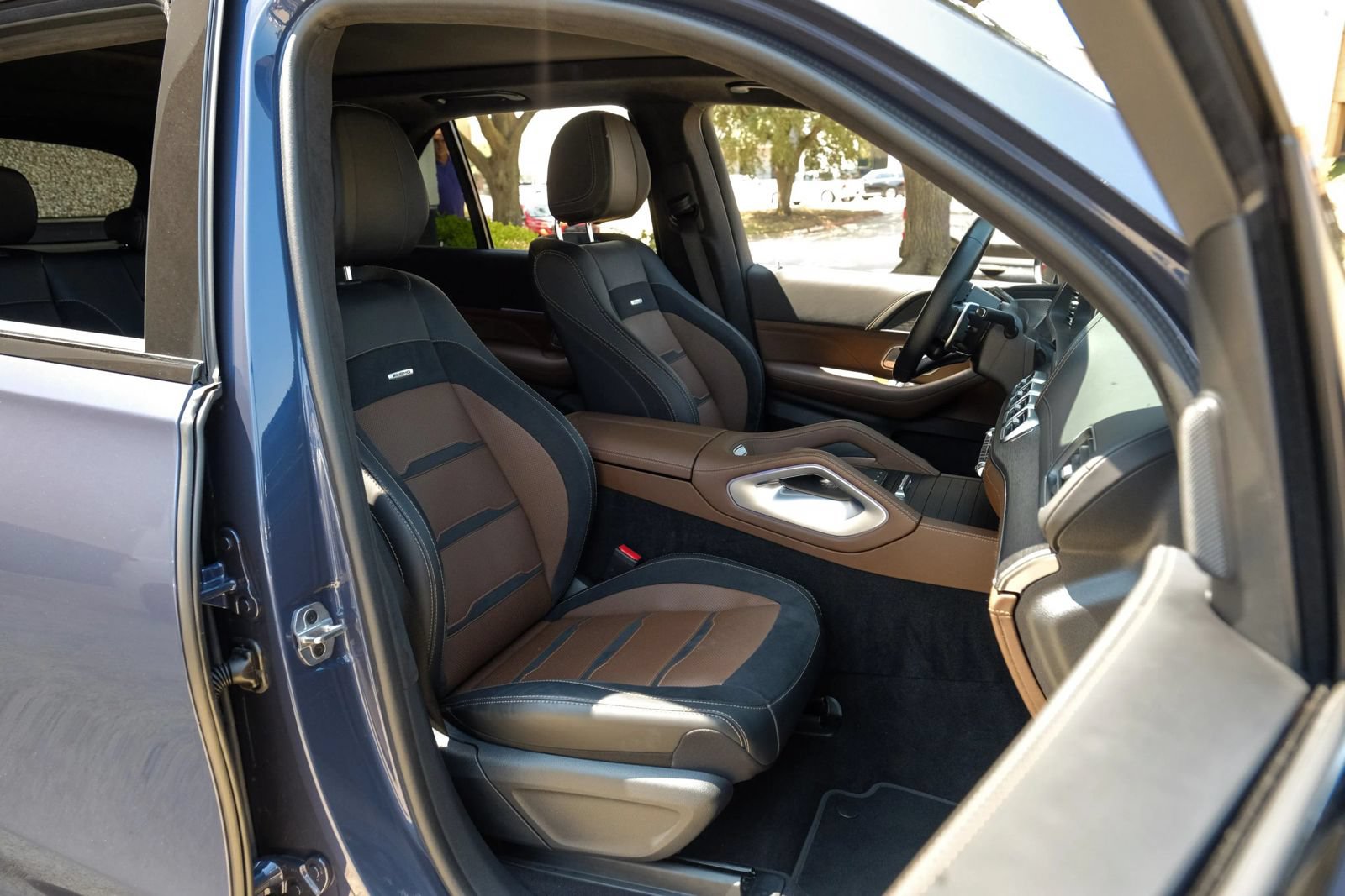 Used 2024 Mercedes-Benz GLE 63 AMG S image 41