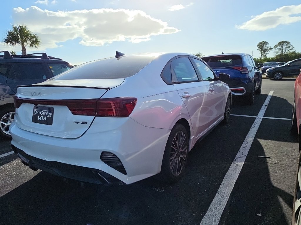 Certified 2023 Kia Forte GT-Line FWD image 16
