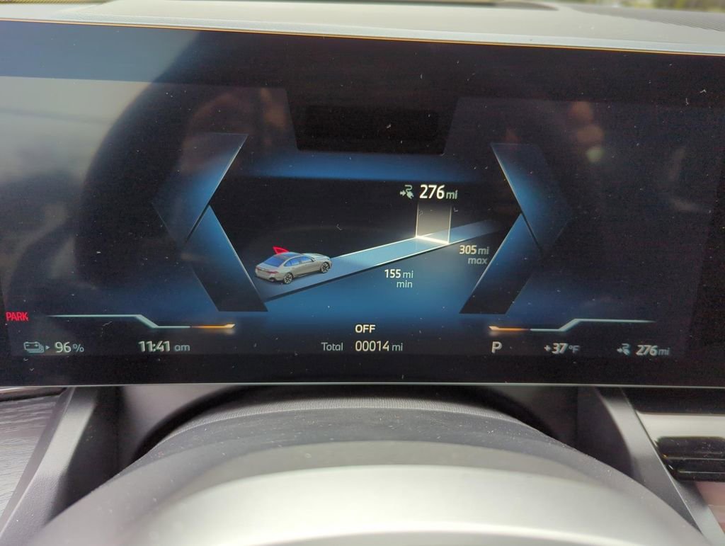 New 2024 BMW i5 eDrive40i w/ M Sport Package image 13