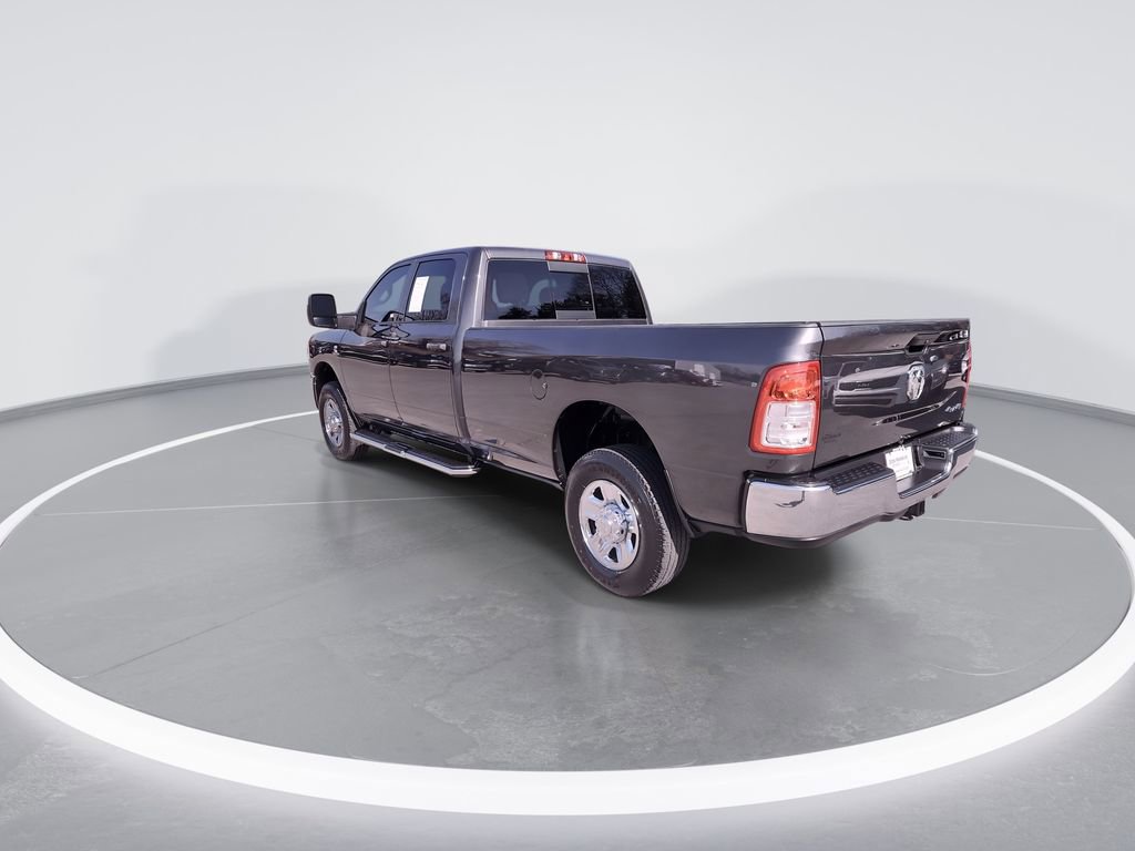 Used 2024 RAM 3500 Tradesman w/ Chrome Appearance Group image 6