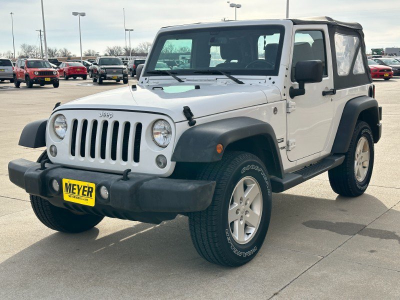 Used 2018 Jeep Wrangler Sport AWD/4WD image 4