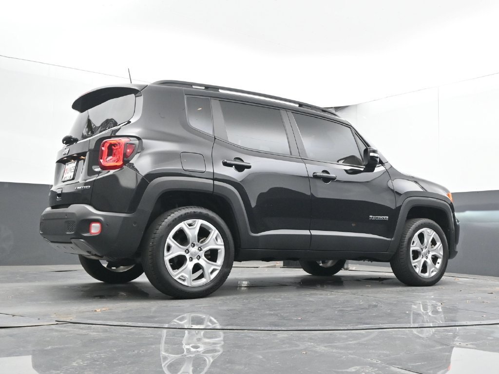 Used 2023 Jeep Renegade Limited w/ Limited Elite Group AWD/4WD image 49