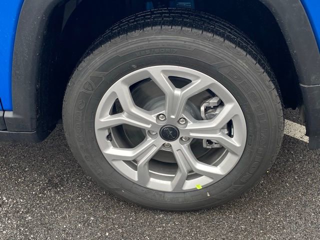 New 2026 Jeep Compass Latitude image 11