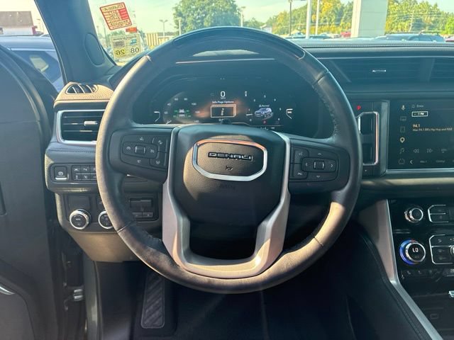 Used 2024 GMC Yukon Denali w/ Advanced Technology Package RWD image 23