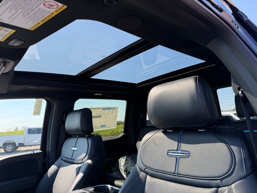 New 2026 Ford F450 4x4 Crew Cab Super Duty image 7