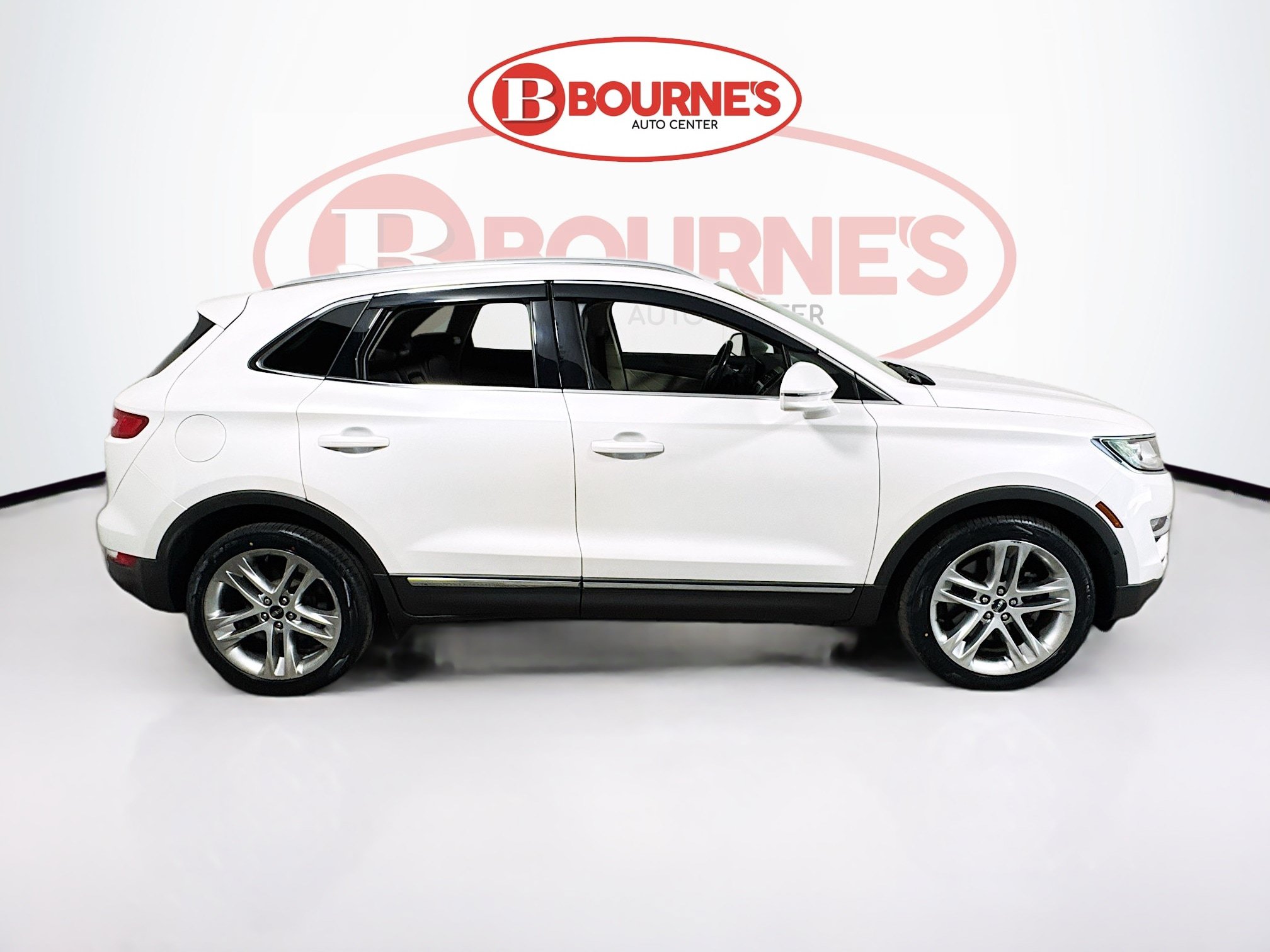 Used 2017 Lincoln MKC Reserve AWD/4WD image 12