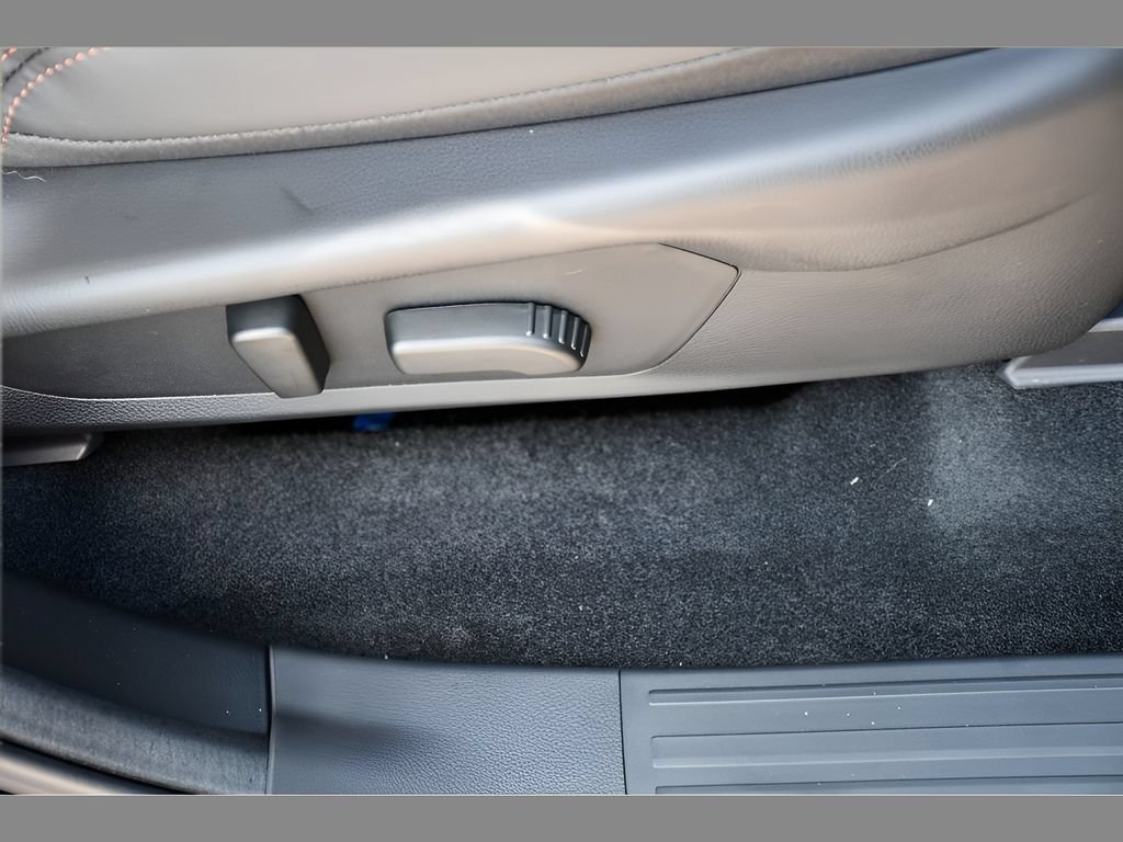 New 2026 Subaru Forester Touring AWD/4WD image 32