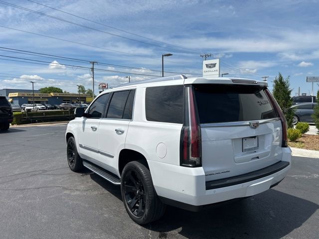 Used 2020 Cadillac Escalade Luxury AWD/4WD image 10