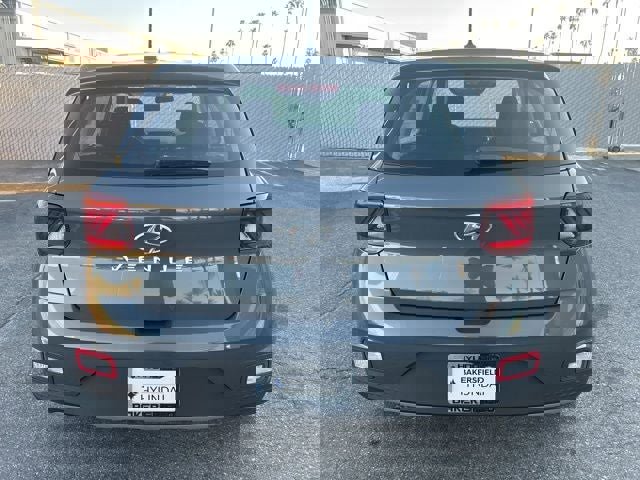 New 2026 Hyundai Venue SE image 25