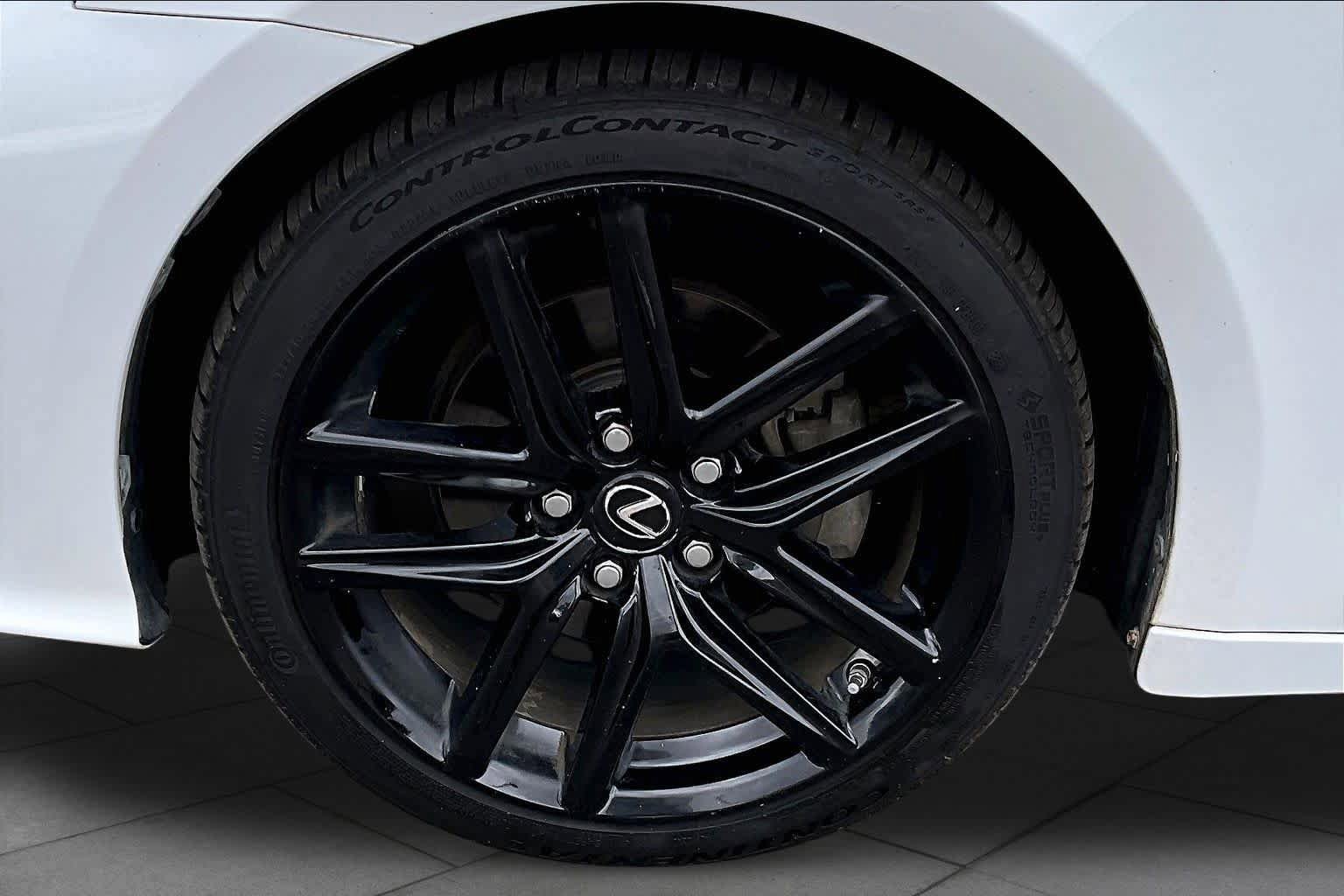 Used 2015 Lexus IS 200t AWD w/ Navigation System Package image 11