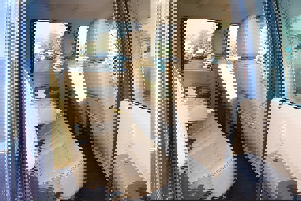 Used 2015 Ford F250 Lariat w/ Chrome Package image 13