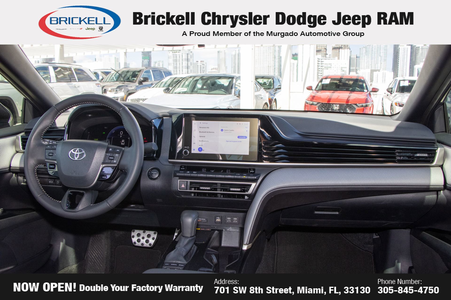 Used 2025 Toyota Camry SE FWD image 19