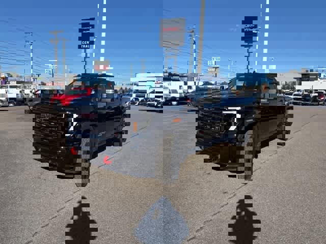 New 2026 GMC Sierra 2500 AT4 w/ AT4 Premium Plus Package image 3