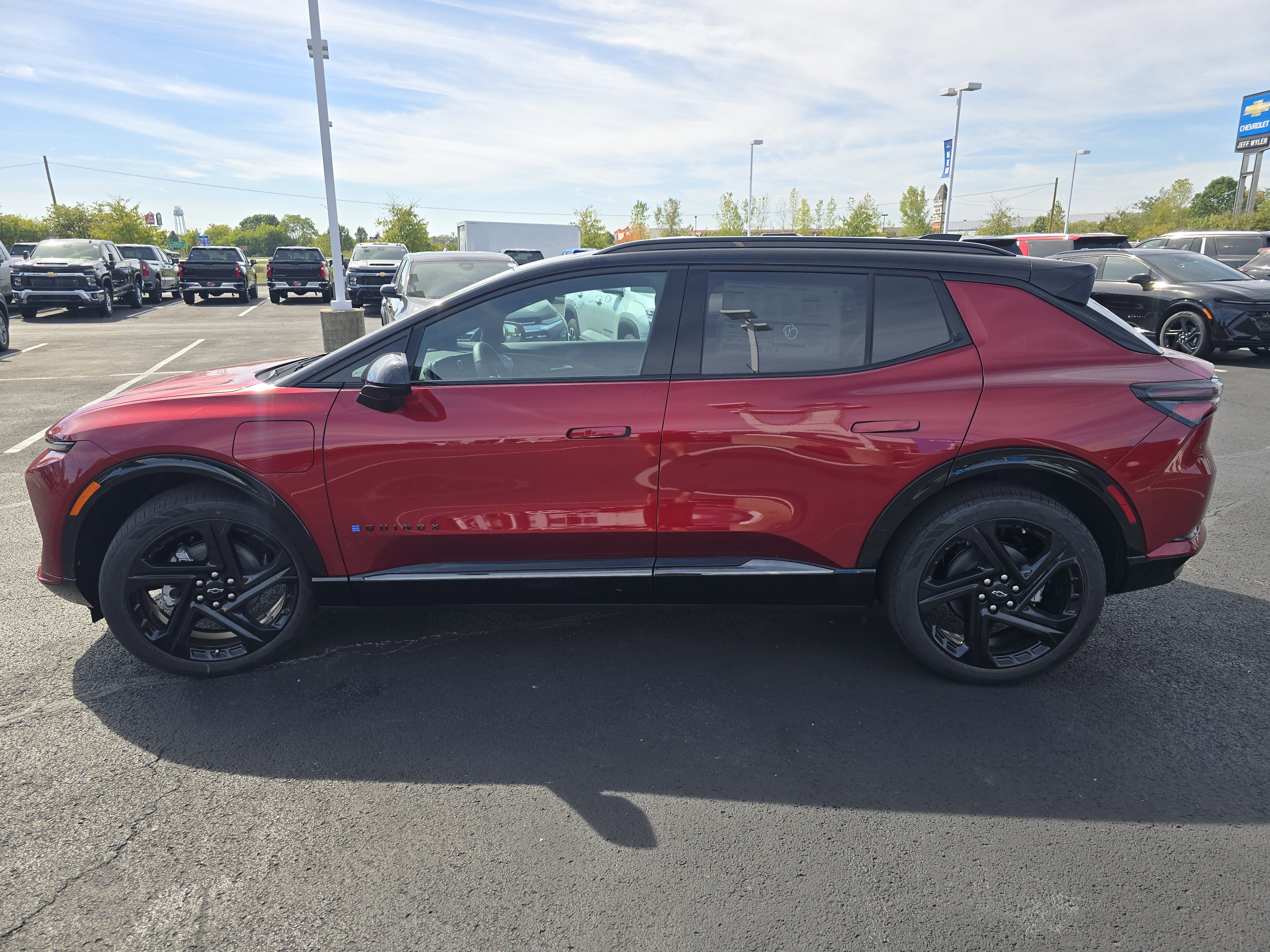 New 2026 Chevrolet Equinox EV RS image 14