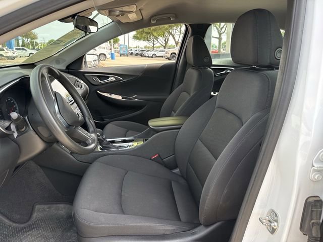 Used 2025 Chevrolet Malibu LT image 29