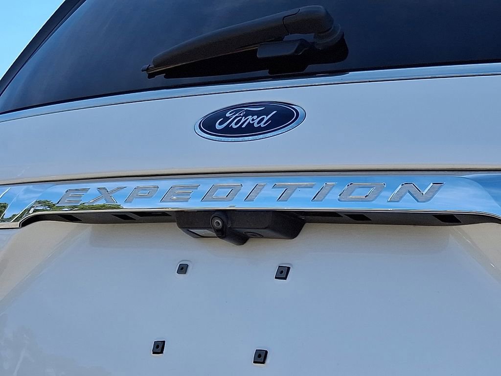 Used 2019 Ford Expedition Limited w/ Special Edition Package image 36