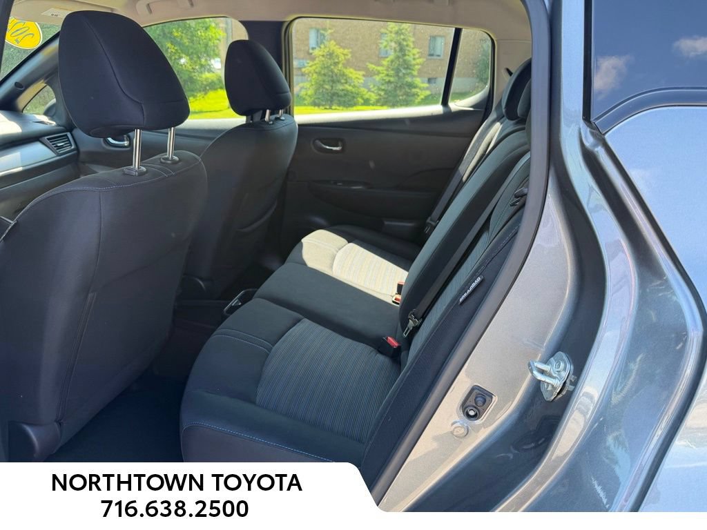 Used 2024 Nissan Leaf S FWD image 20