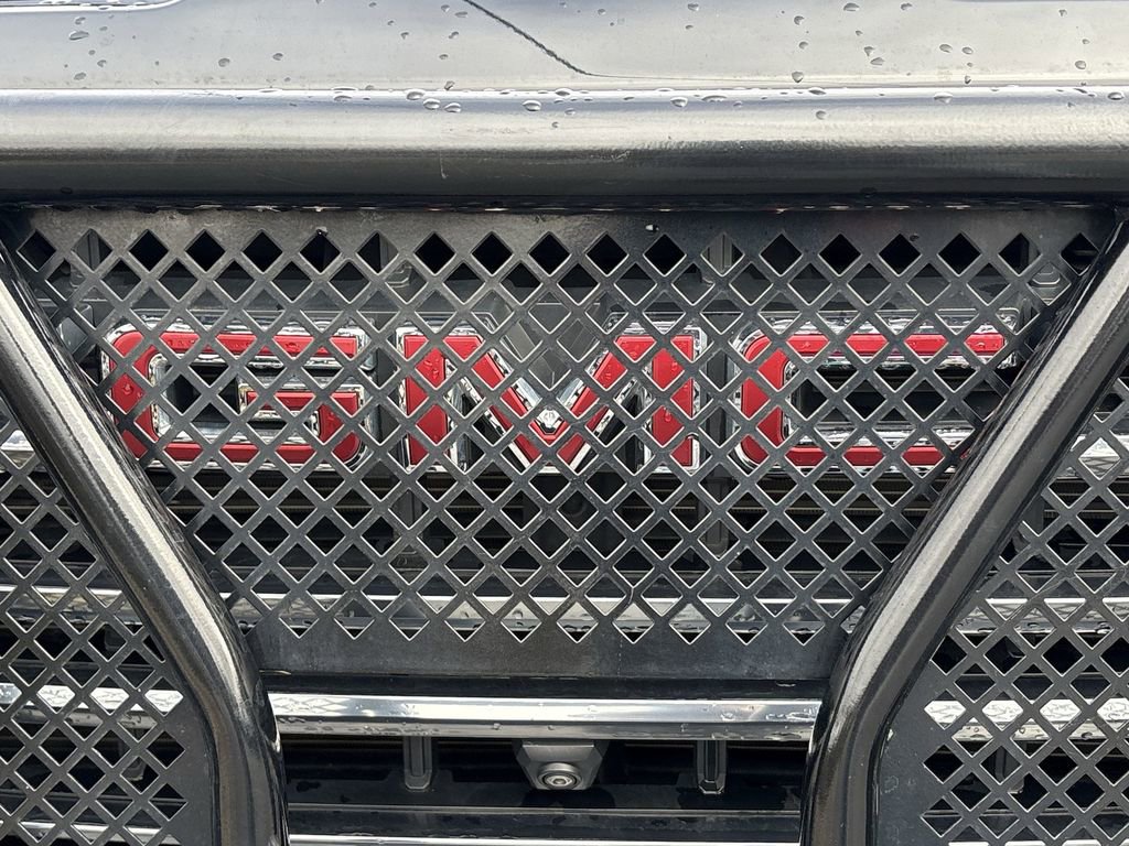 Used 2021 GMC Sierra 3500 AT4 w/ AT4 Preferred Package image 34