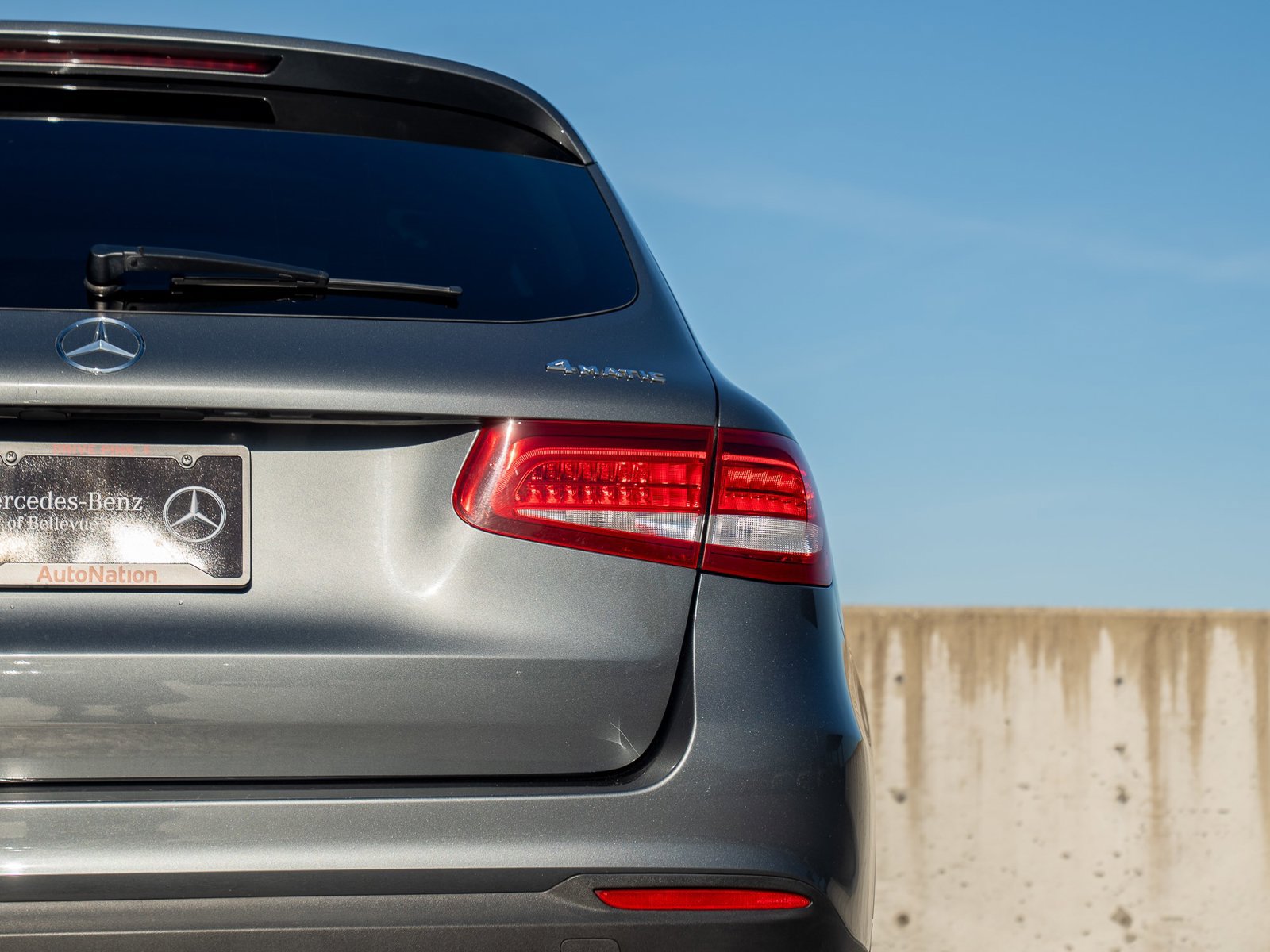 Used 2017 Mercedes-Benz GLC 300 4MATIC image 10