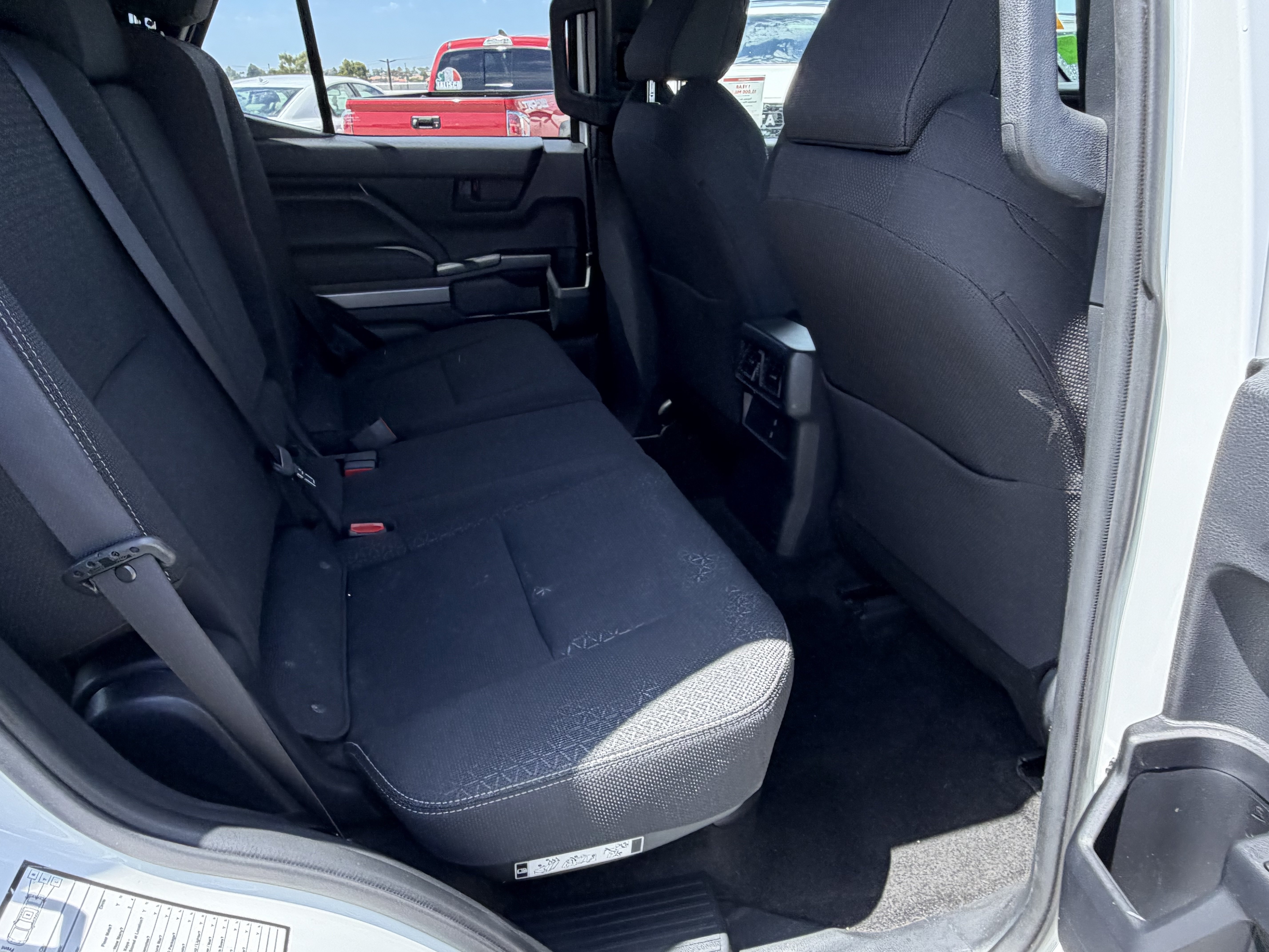 Certified 2025 Toyota 4Runner SR5 AWD/4WD image 13