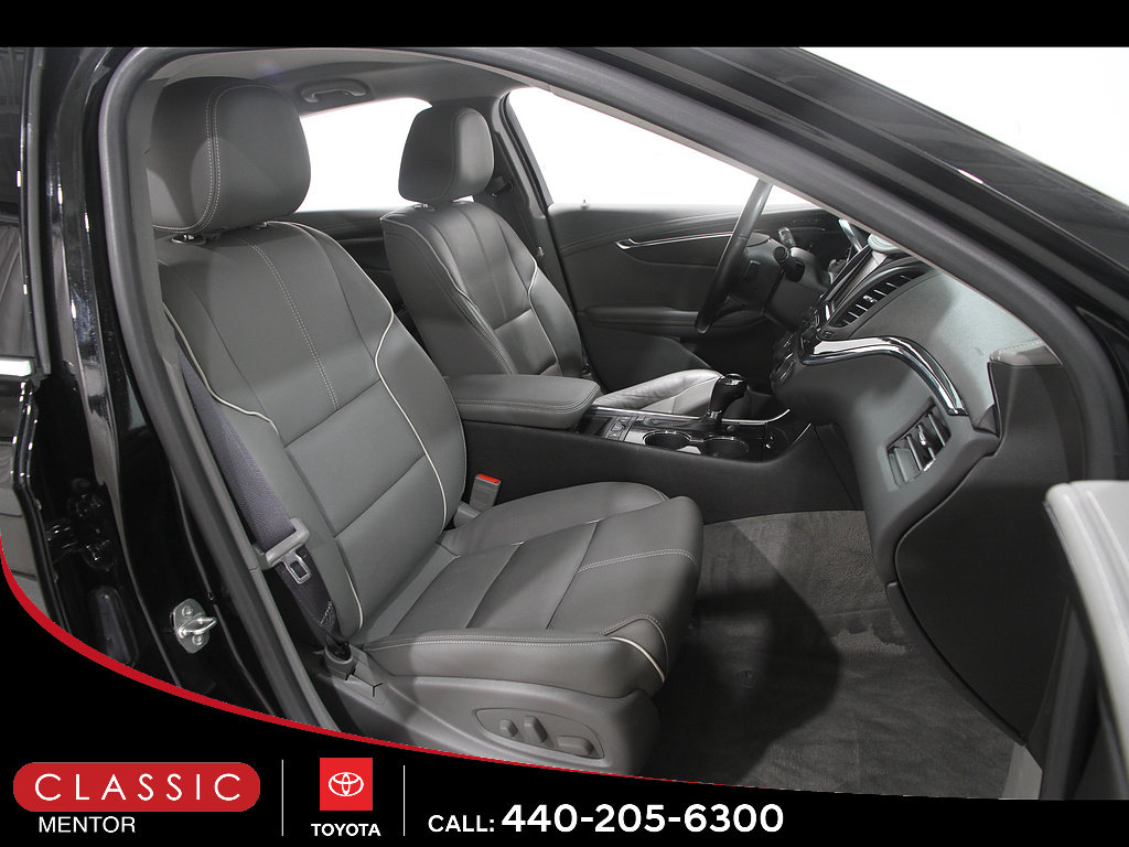 Used 2017 Chevrolet Impala Premier w/ Enhanced Convenience Package FWD image 18