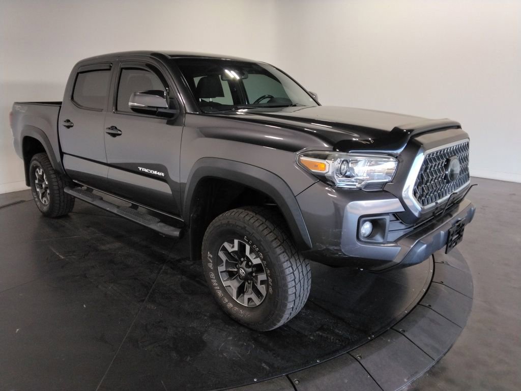 Used 2018 Toyota Tacoma TRD Off-Road image 4