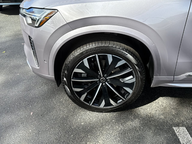 Certified 2026 Volvo XC90 B6 Plus AWD/4WD image 8