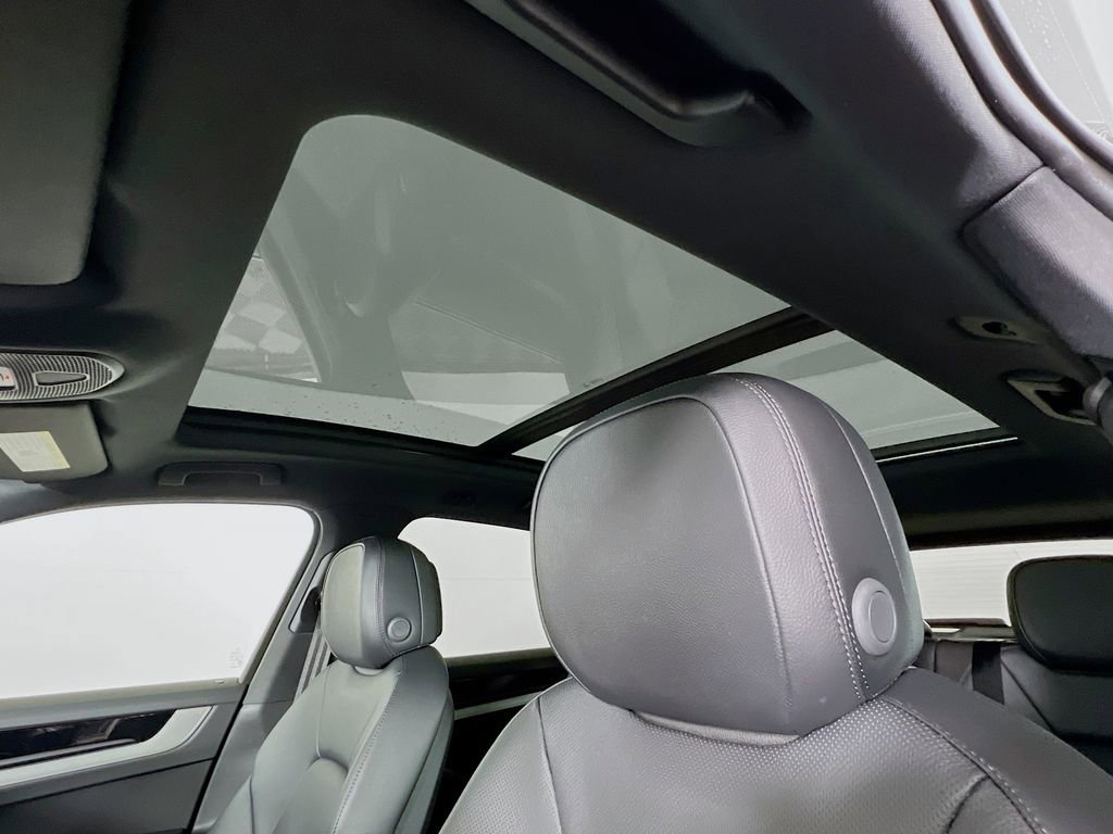 New 2026 Porsche Cayenne image 14