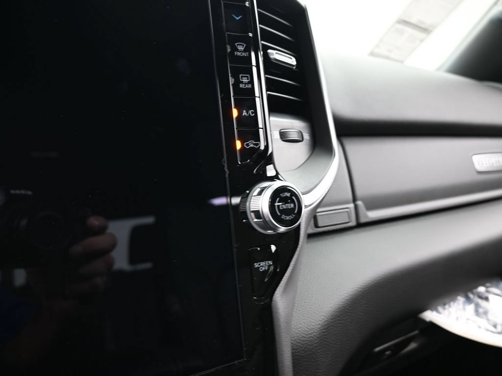 Used 2026 RAM 1500 Big Horn AWD/4WD image 19