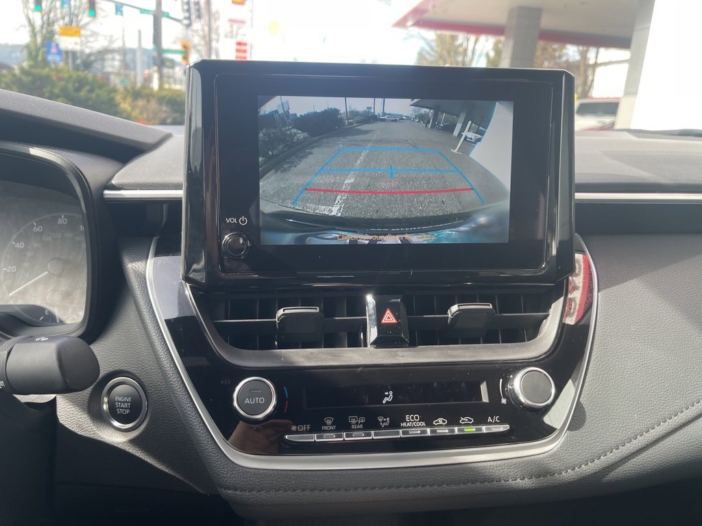 Used 2025 Toyota Corolla SE image 21