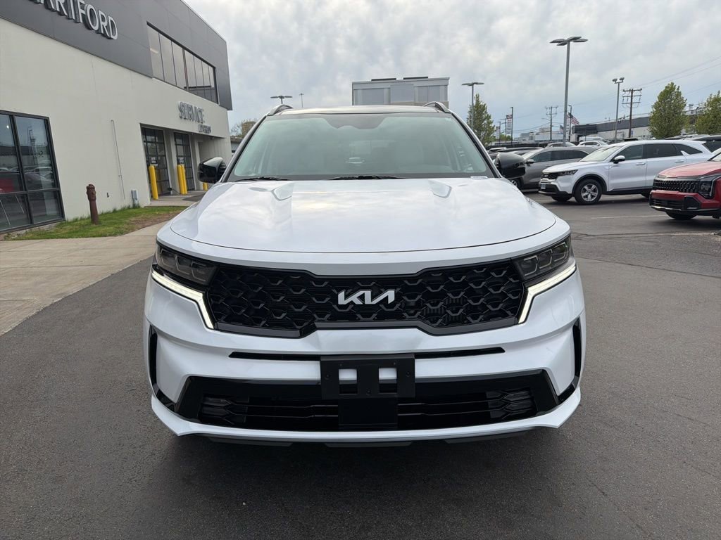 Certified 2023 Kia Sorento SX AWD/4WD image 4
