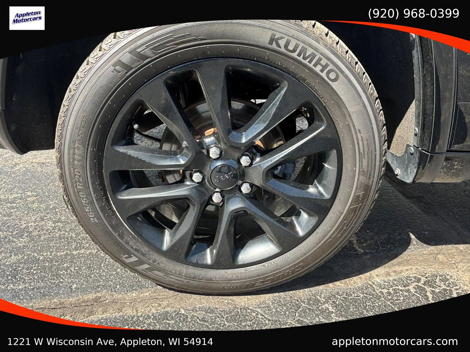 Used 2019 Jeep Grand Cherokee Altitude AWD/4WD image 31