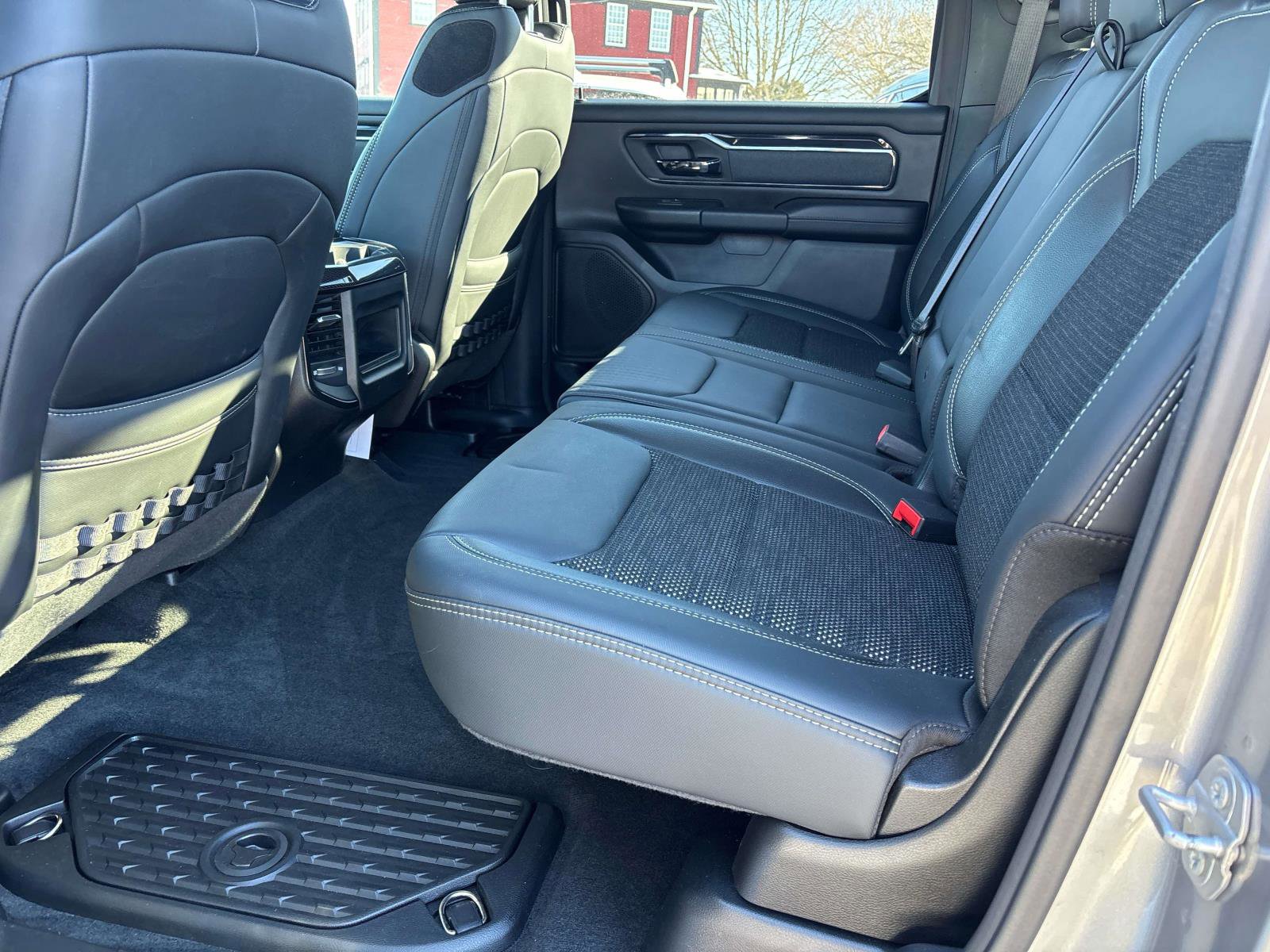 Certified 2021 RAM 1500 Big Horn w/ Built-to-serve Edition image 8