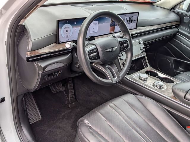 Used 2025 Genesis GV80 2.5T Advanced AWD/4WD image 13