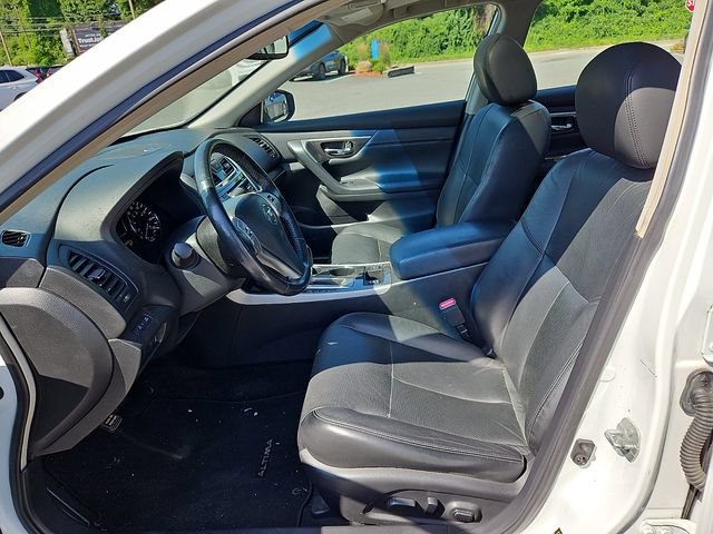 Used 2013 Nissan Altima 2.5 SL FWD image 14
