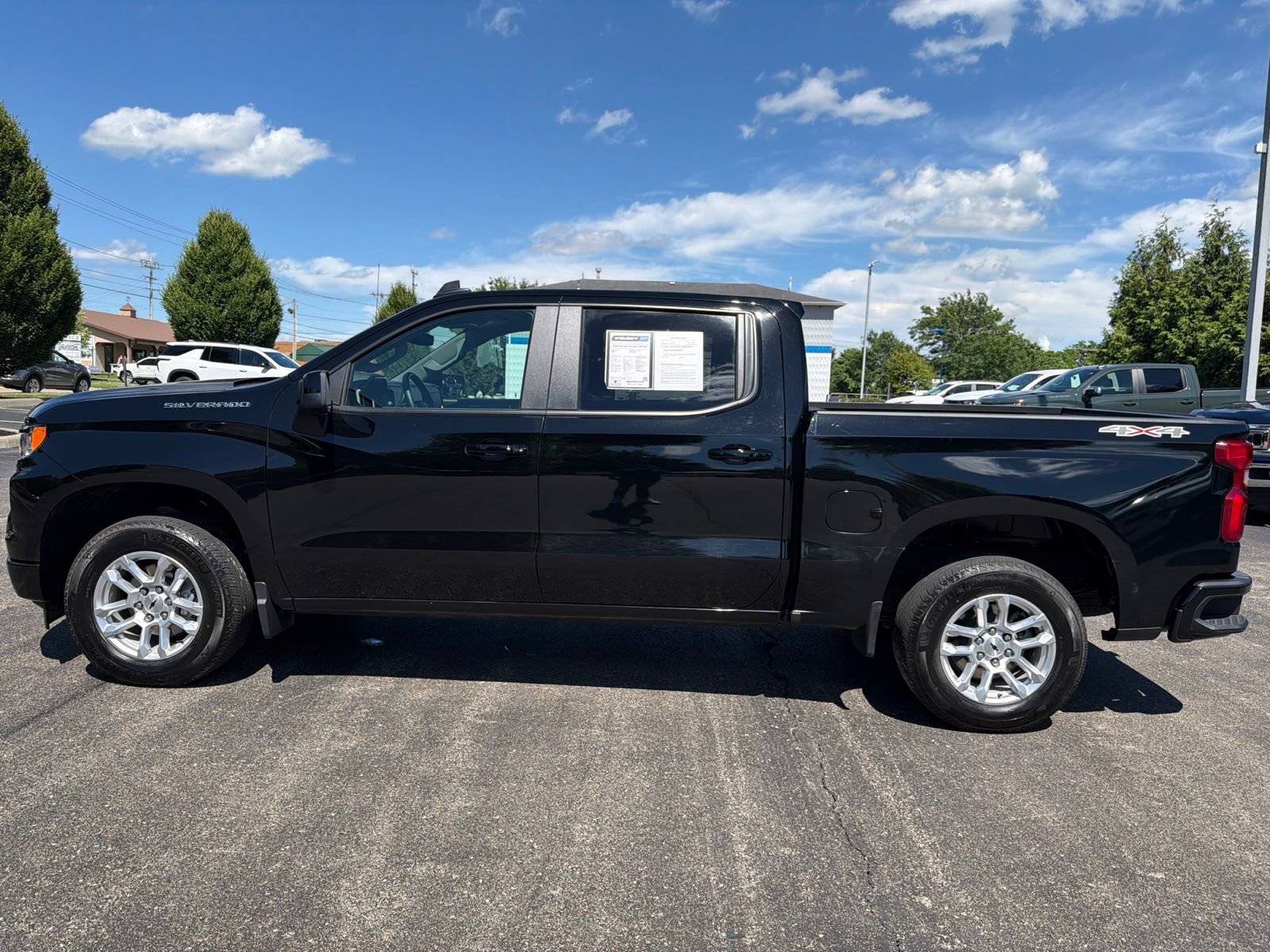 Certified 2026 Chevrolet Silverado 1500 RST AWD/4WD image 2