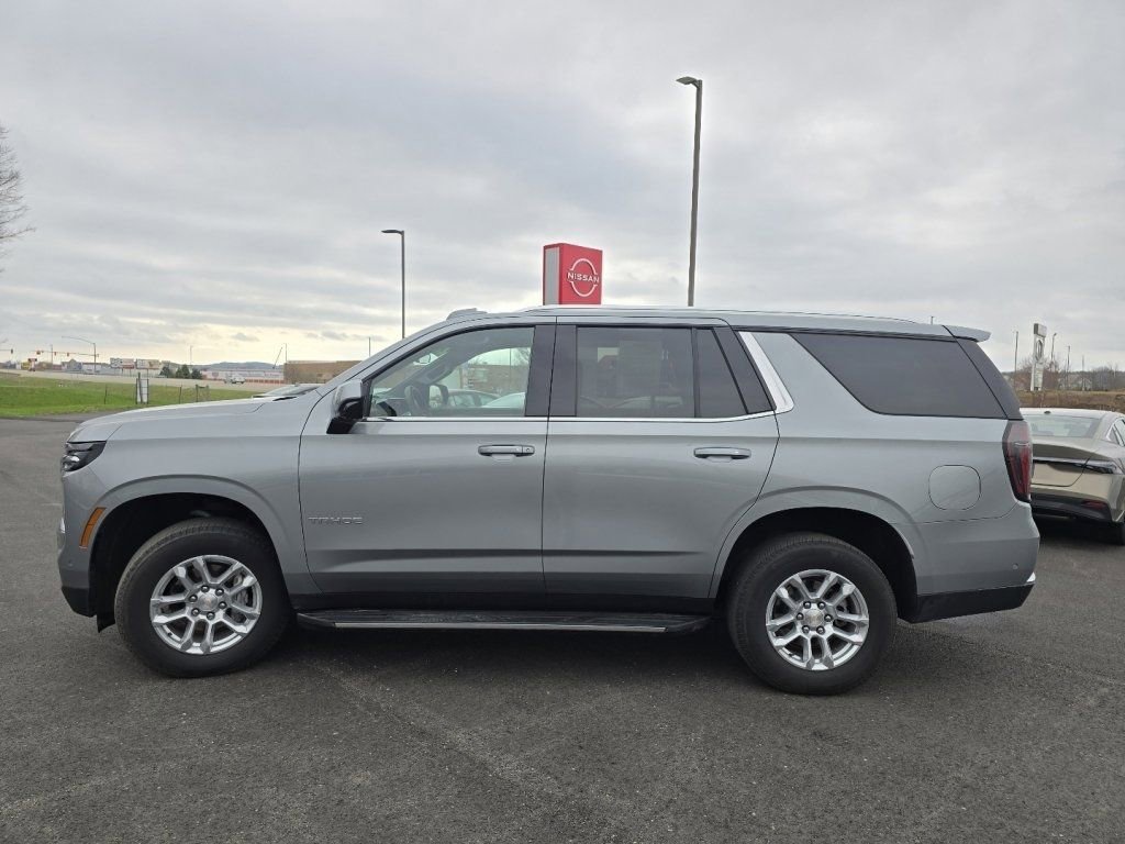 Used 2025 Chevrolet Tahoe LT image 8
