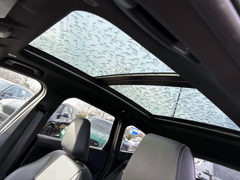 Used 2025 BMW X1 xDrive28i image 26