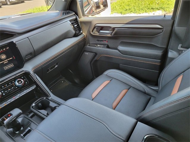 Used 2023 GMC Sierra 1500 AT4 w/ AT4 Premium Package image 17