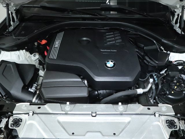 Used 2020 BMW 330i xDrive Sedan w/ Premium Package AWD/4WD image 38