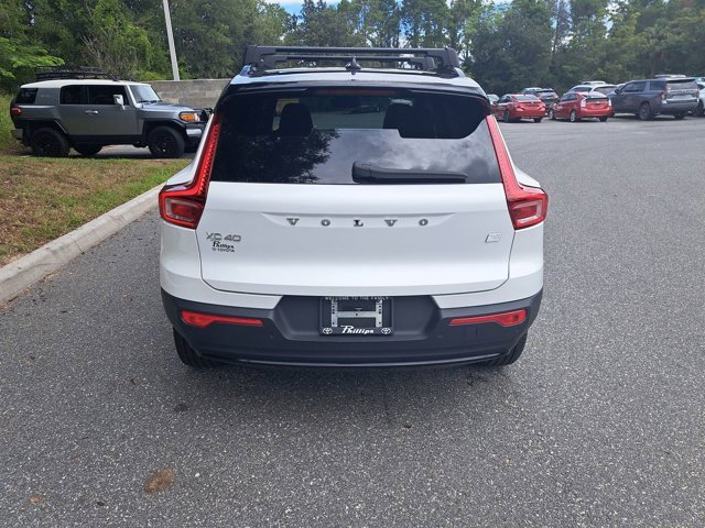 Used 2023 Volvo XC40 Recharge Ultimate w/ Protection Package Premier image 5