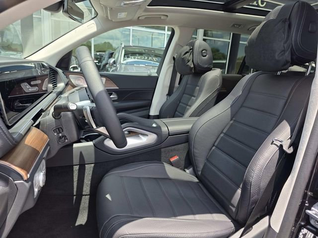 New 2025 Mercedes-Benz GLS 450 4MATIC image 6