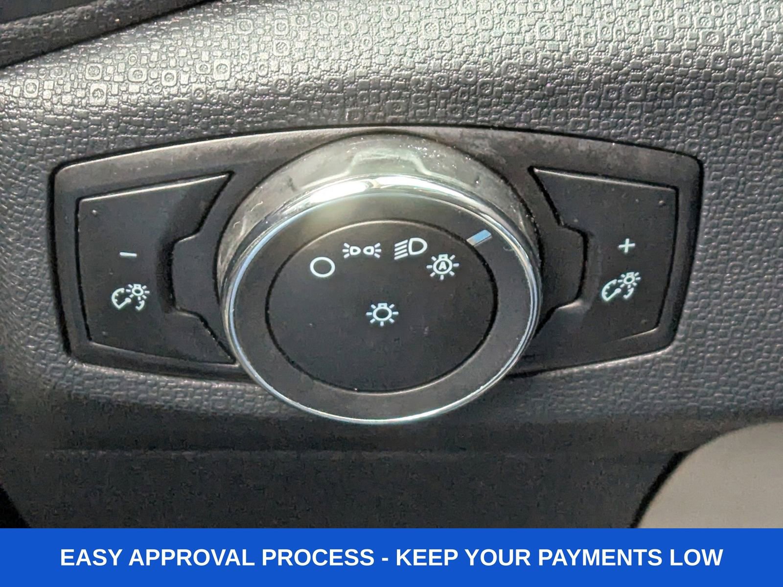 Used 2019 Ford EcoSport S image 33