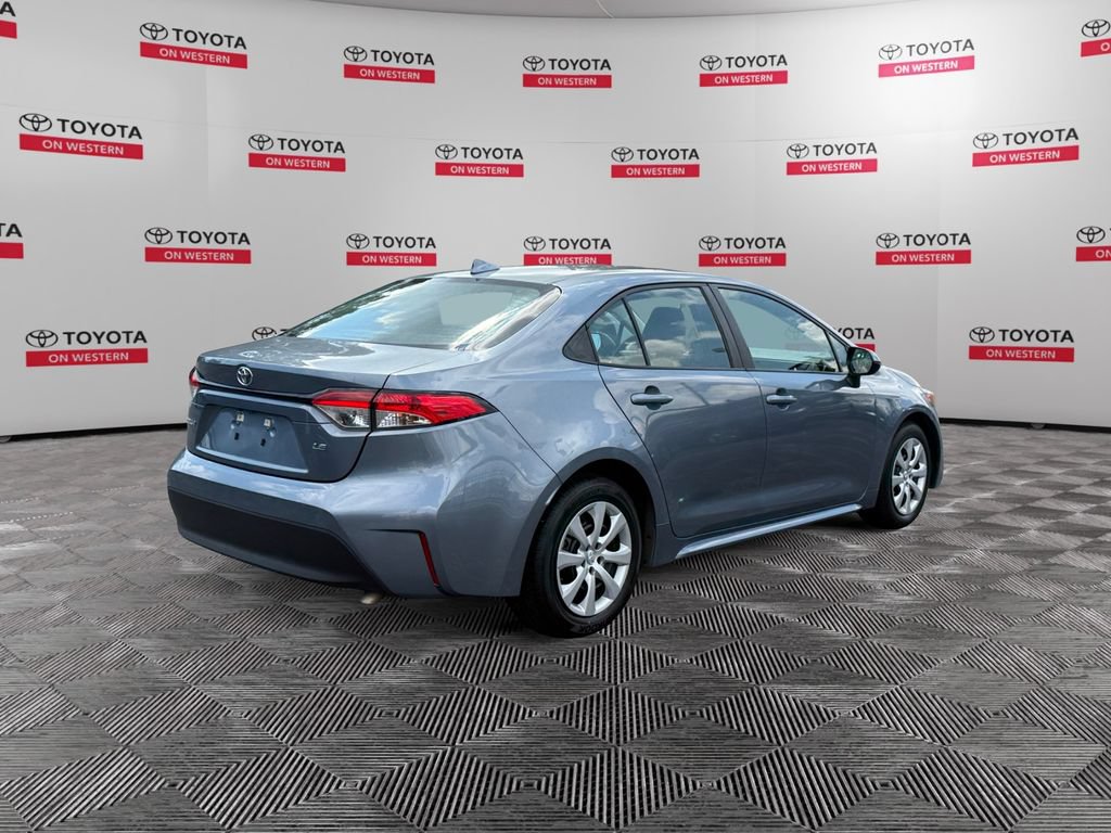 Certified 2024 Toyota Corolla LE FWD image 5